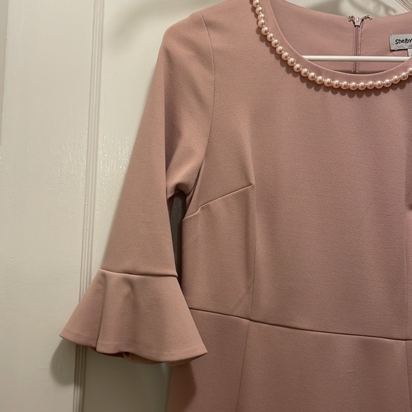 Bell sleeve dress - Picture 5 of 5